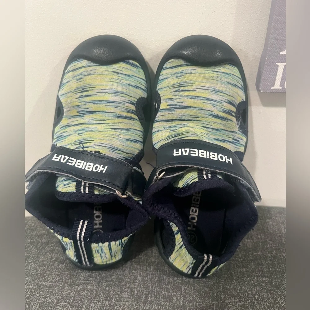 HOBIBEAR little boy sandals /size 28 -11.5